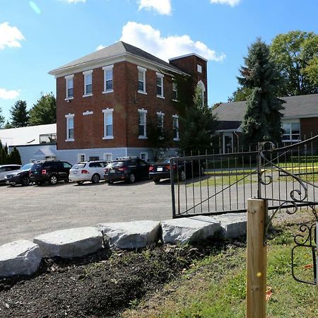 Empire Inn And Suites Bloomfield Exterior foto